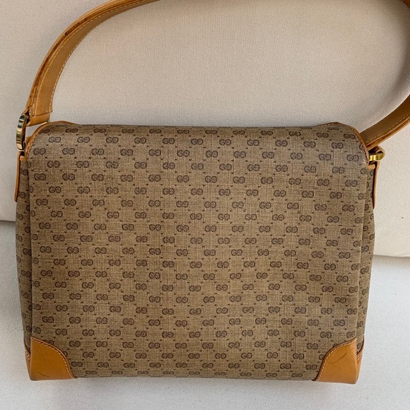 Authentic vintage Rare Gucci handbag - Picture 2 of 14